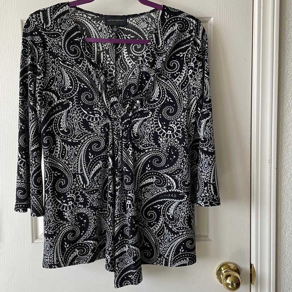 Investments, medium blouse